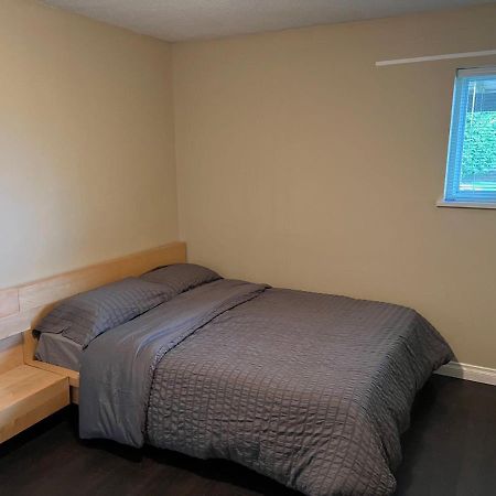 One Bedroom, One Living Room, One Kitchen And One Bathroom With Independent Access Ρίτσμοντ Εξωτερικό φωτογραφία