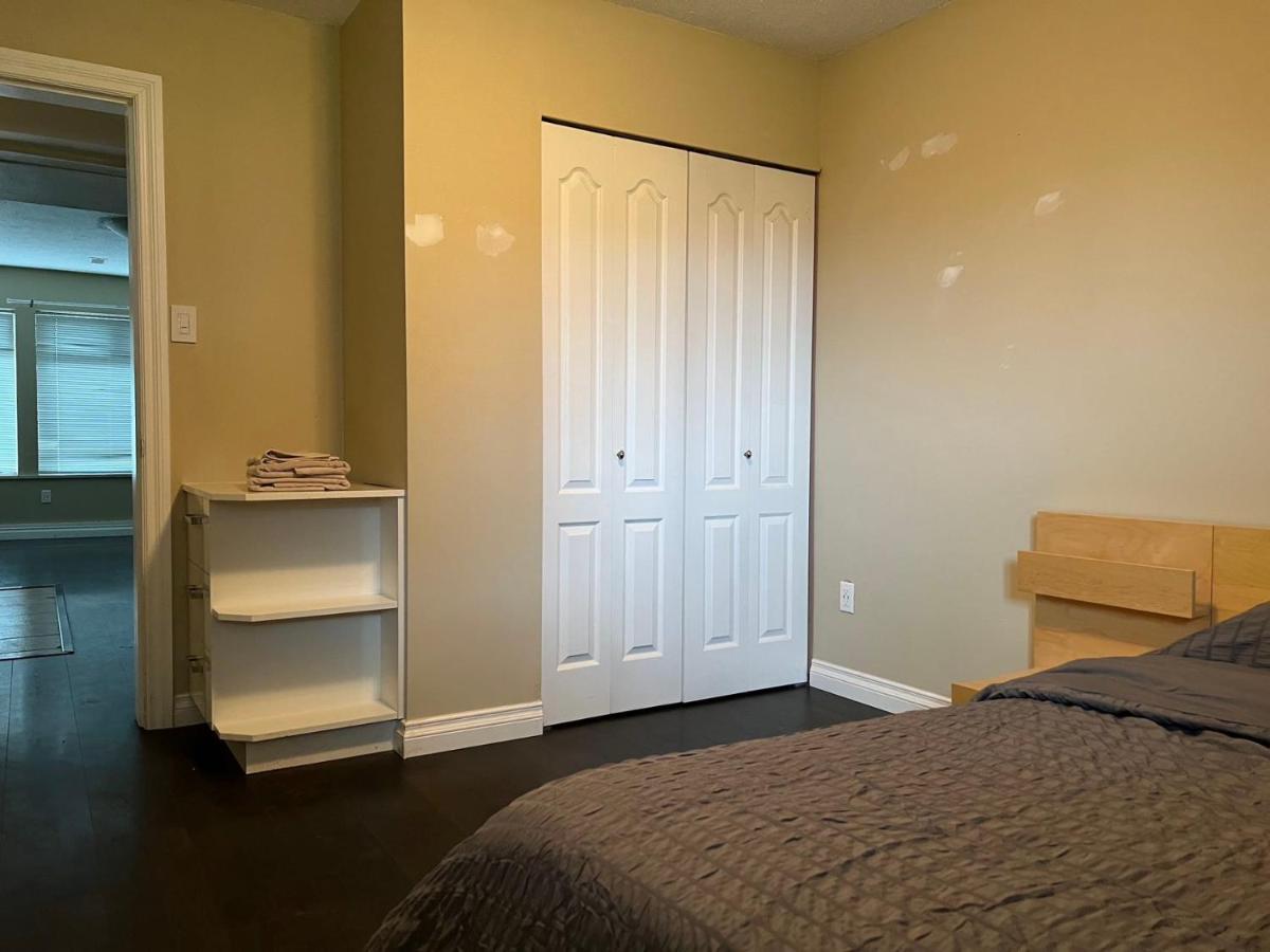 One Bedroom, One Living Room, One Kitchen And One Bathroom With Independent Access Ρίτσμοντ Εξωτερικό φωτογραφία